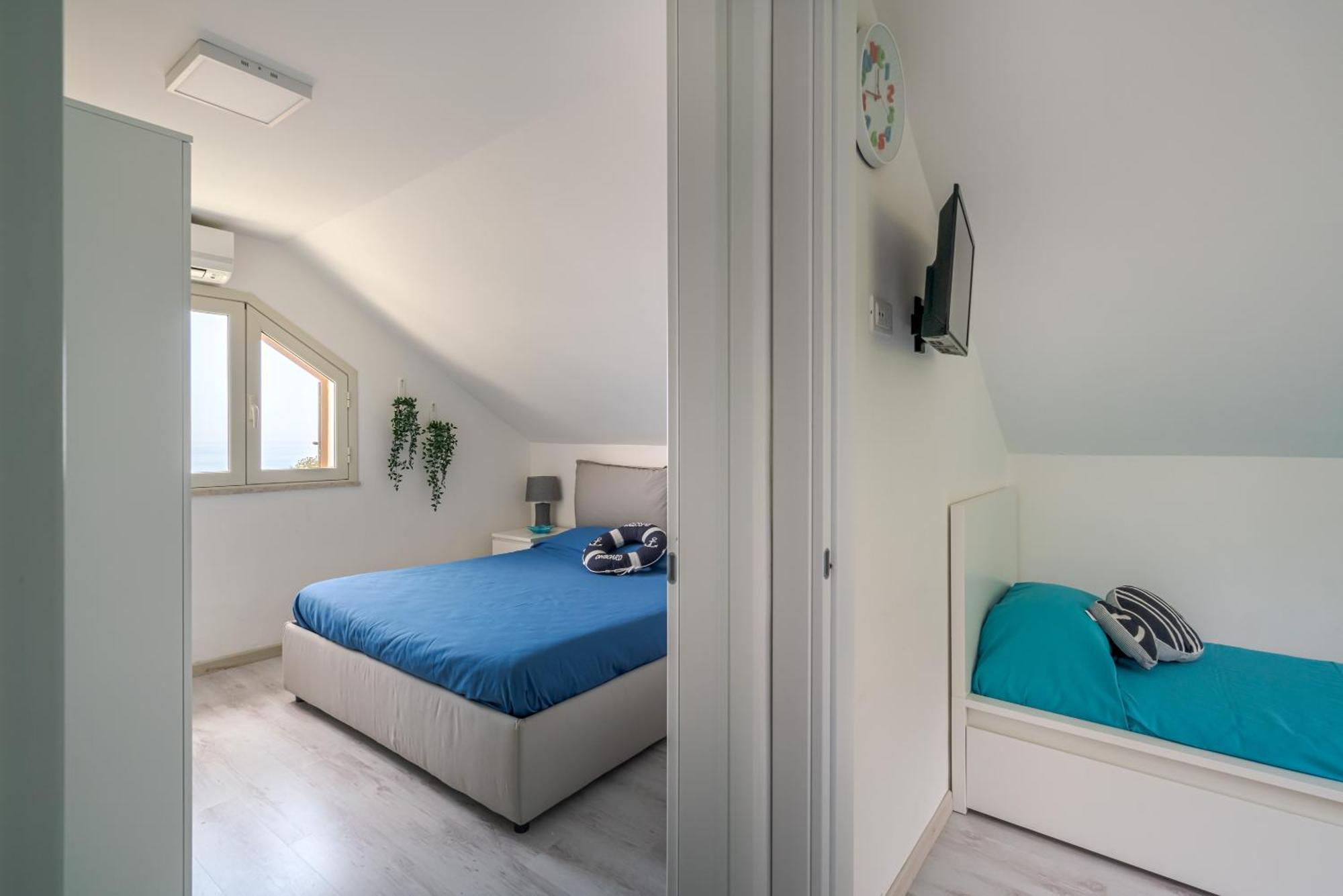 La Goccia Sul Mare Apartamento Letoianni Exterior foto