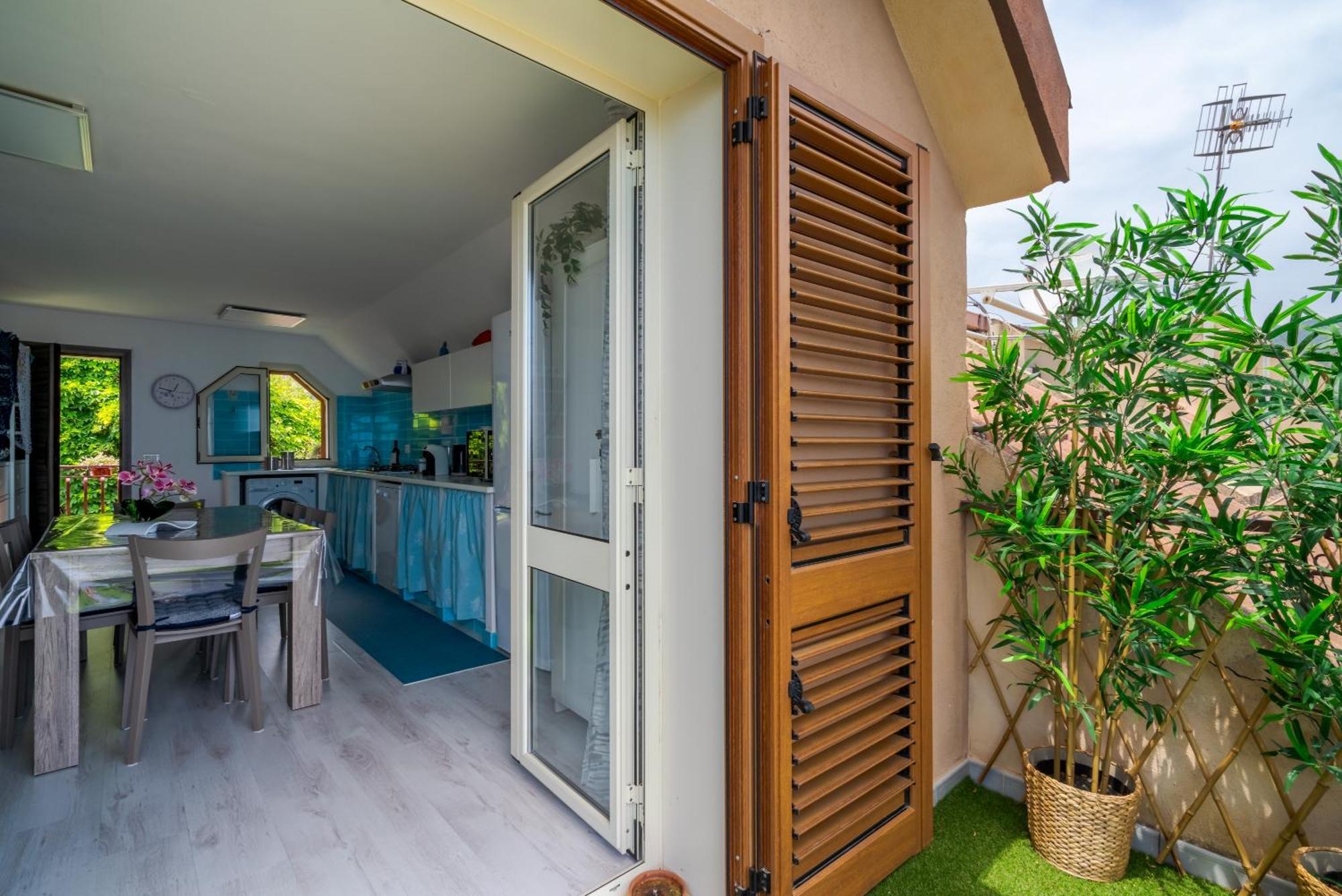 La Goccia Sul Mare Apartamento Letoianni Exterior foto