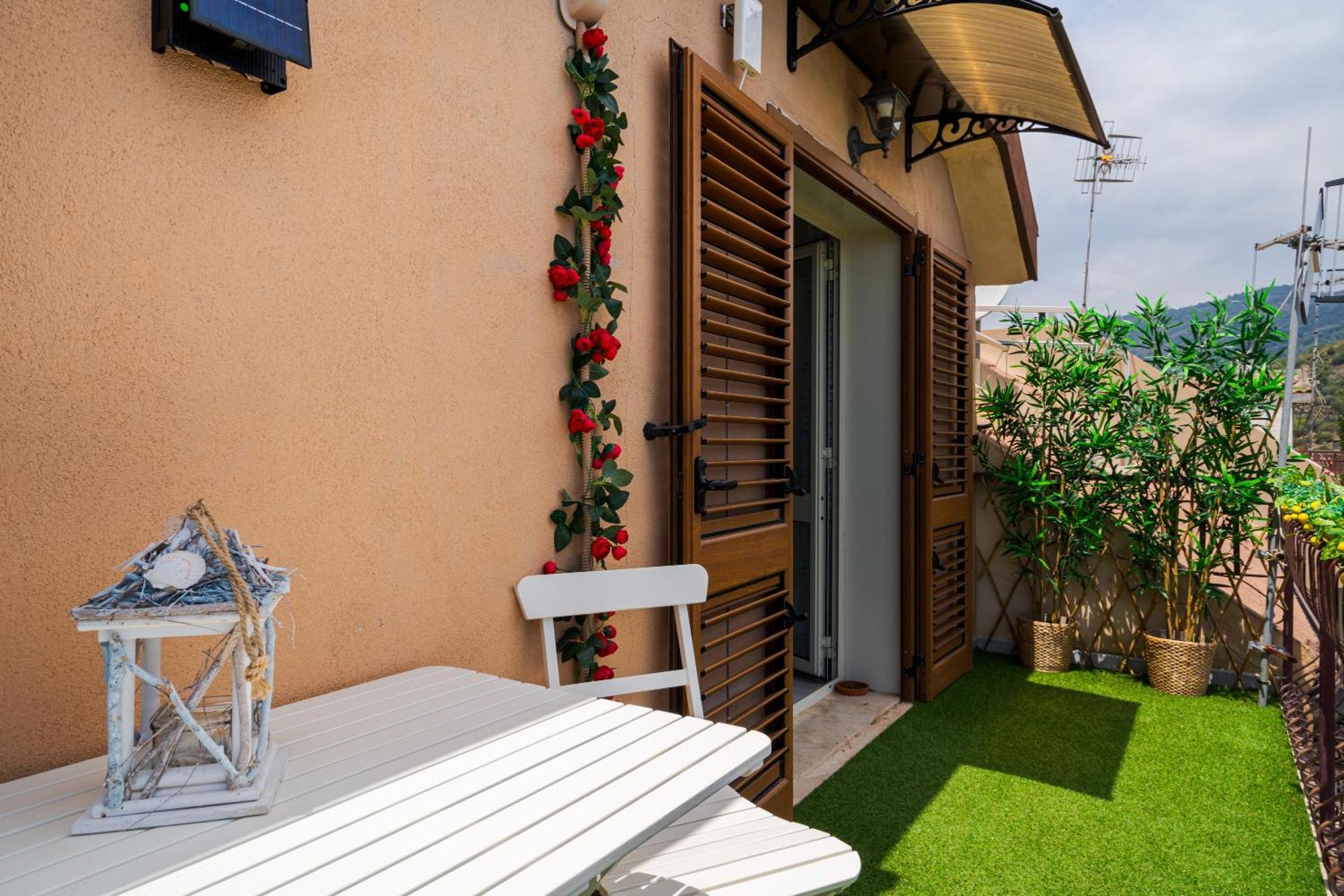La Goccia Sul Mare Apartamento Letoianni Exterior foto